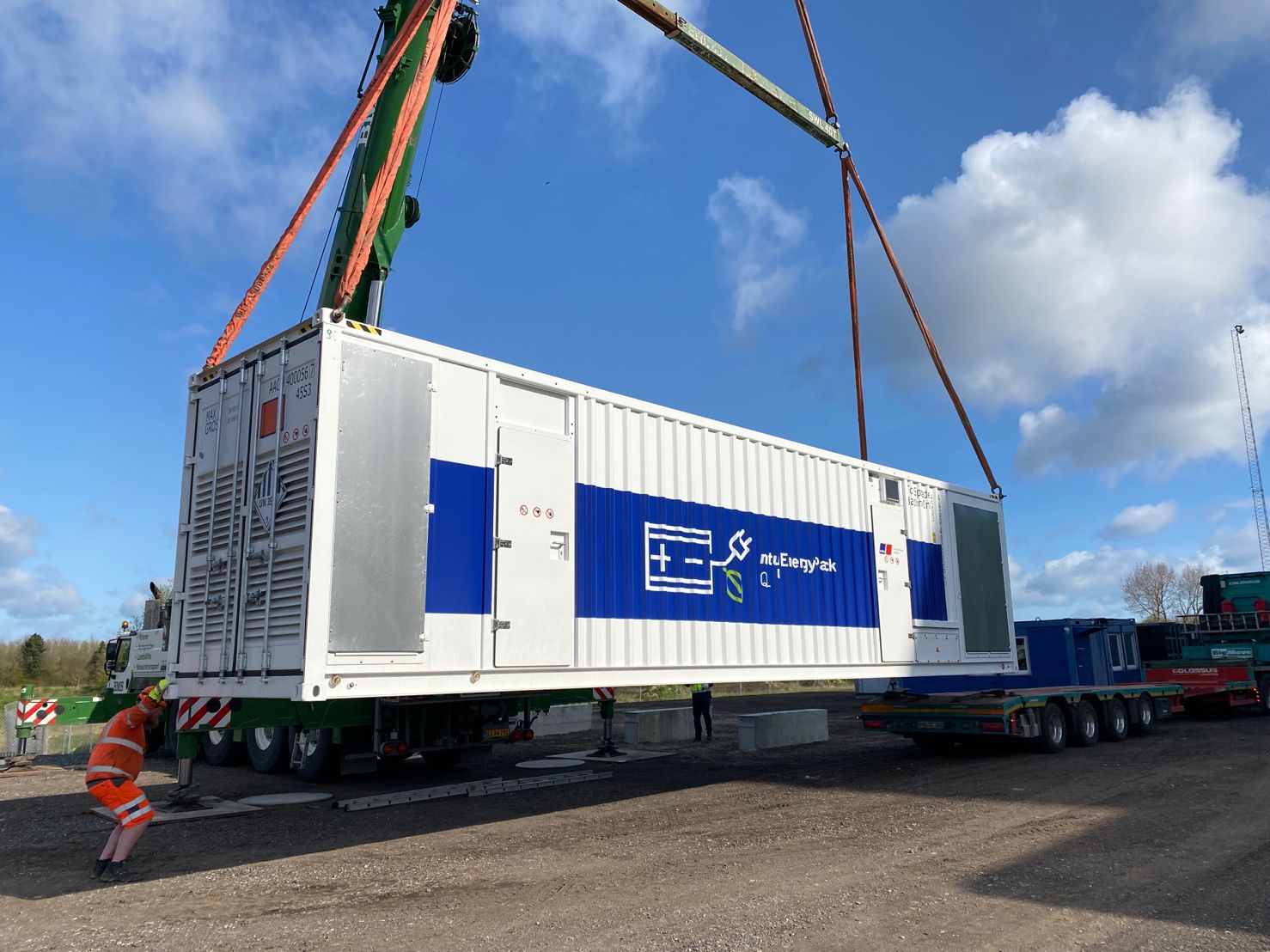 Hållbara lösningar - BESS - Batterilagringssystem för energi Hållbara lösningar - BESS - Batterilagringssystem för energi